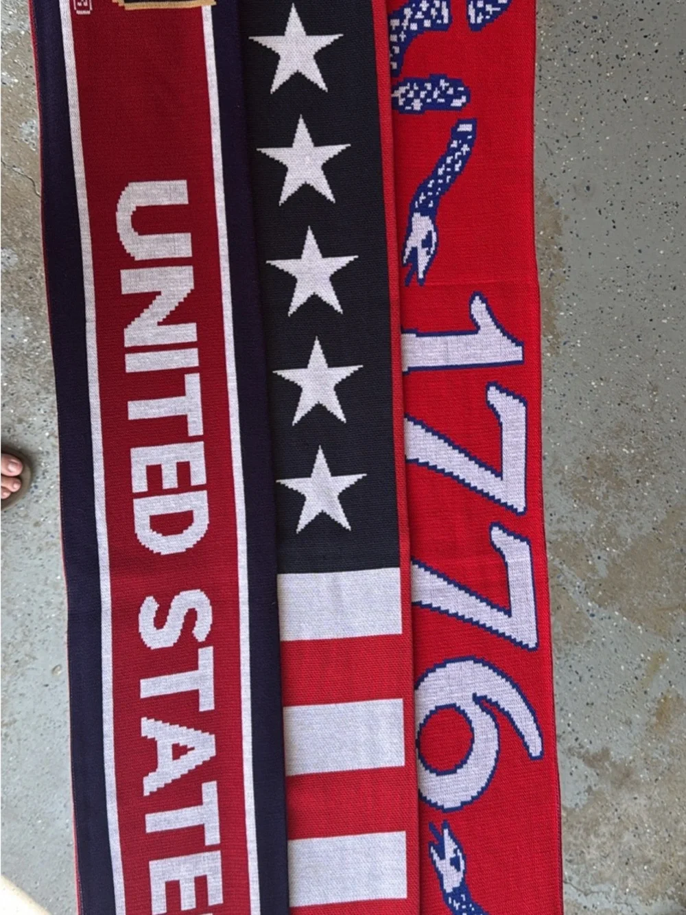 Patriotic 'United States' Knit Scarf - Red, White & Blue